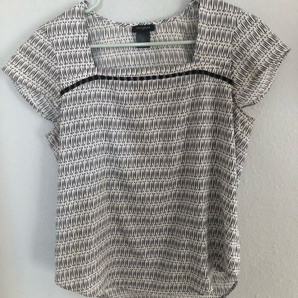 Blouse - Picture 2 of 3